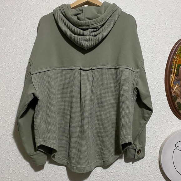 American Eagle Outfitters Olive Waffle Knit oversized Hoodie Shacket XS S - Picture 4 of 7